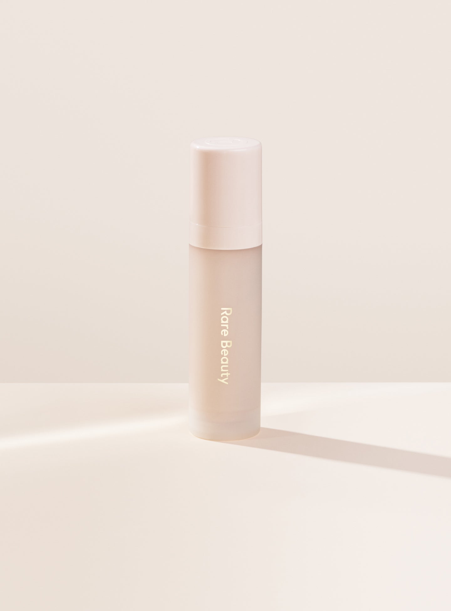 ILLUMINATING-PRIMER-28ML-SKU-1_6ffb264a-d678-4a6d-85a8-fa2924d6fd0f